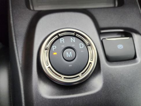 Used 2022 Ford Mustang Shelby GT500 w/ Technology Package image 39