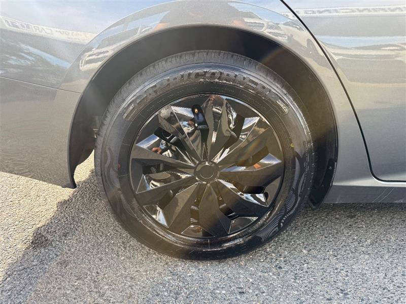 Used 2019 Nissan Altima 2.5 S FWD image 12