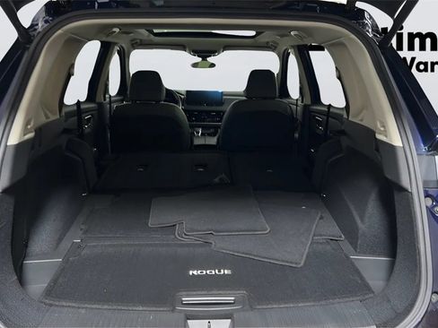 Used 2024 Nissan Rogue Platinum w/ Platinum Premium Package image 16