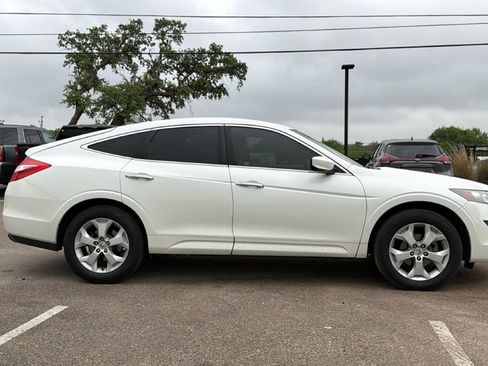 Used 2011 Honda Crosstour EX-L image 4