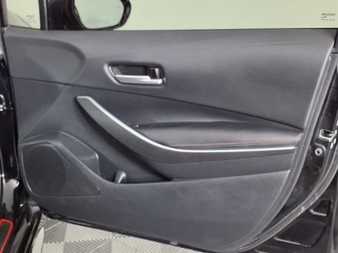 Used 2024 Toyota Corolla SE image 8