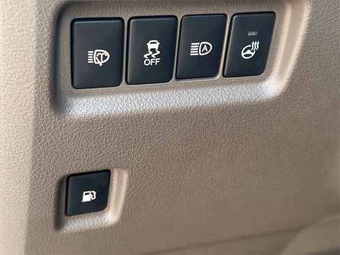 Used 2023 Lexus GX 460 Premium image 29