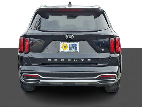 Used 2021 Kia Sorento S w/ Panoramic Sunroof Package image 5