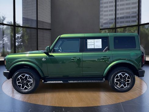 Used 2025 Ford Bronco Outer Banks AWD/4WD image 5