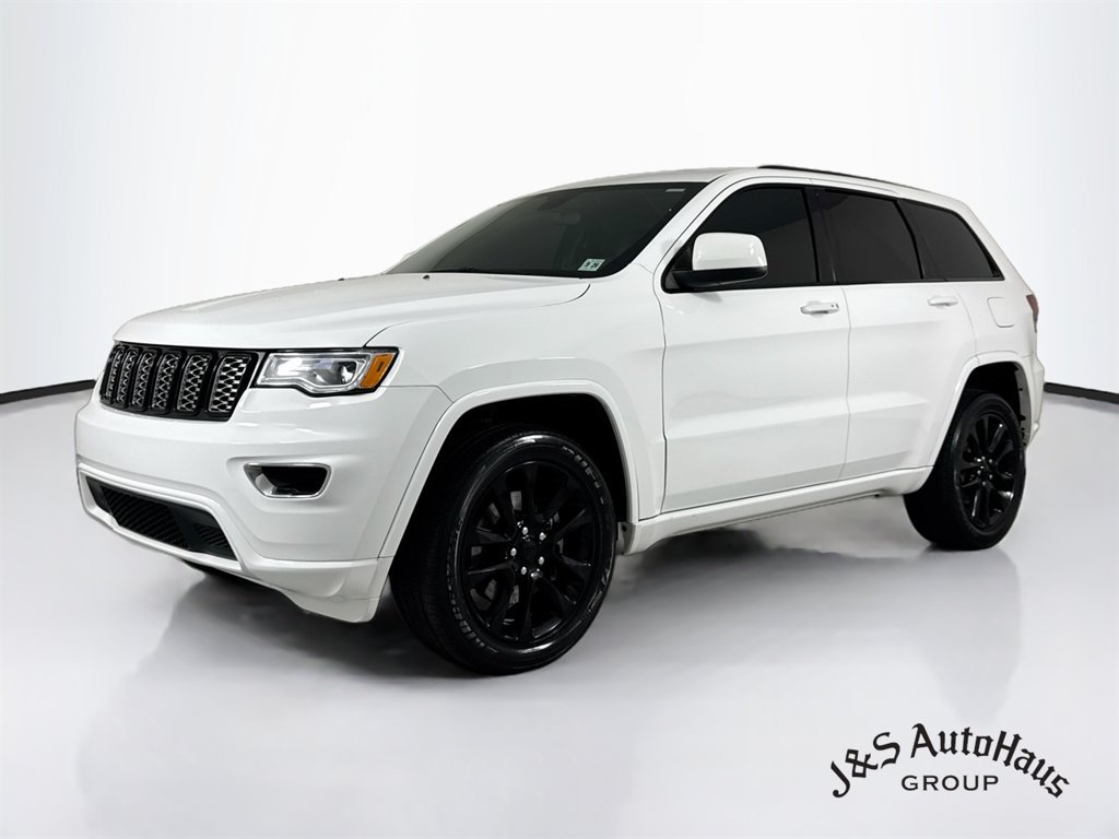 Used 2021 Jeep Grand Cherokee Laredo X AWD/4WD image 3