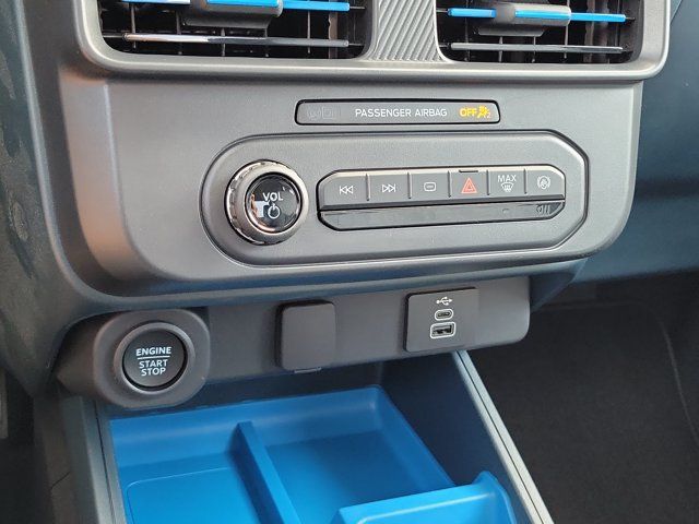 New 2026 Ford Maverick XLT w/ XLT Luxury Package FWD image 31