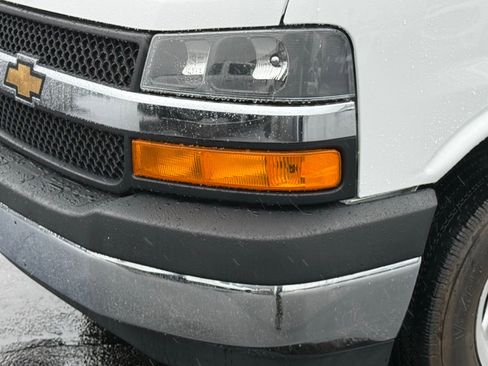 Used 2024 Chevrolet Express 2500 w/ Driver Convenience Package image 9