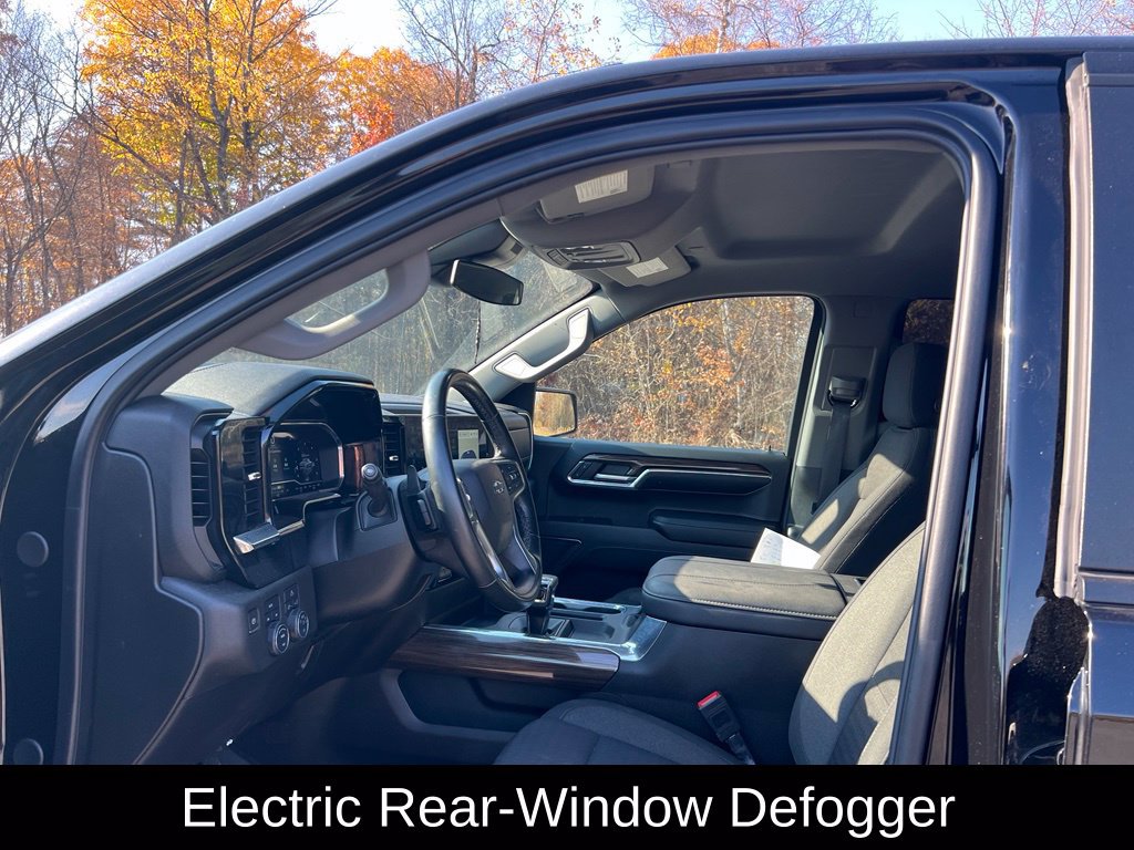 Used 2024 Chevrolet Silverado 1500 RST w/ Protection Package AWD/4WD image 17