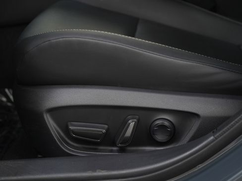 Used 2024 Toyota Prius XLE image 21