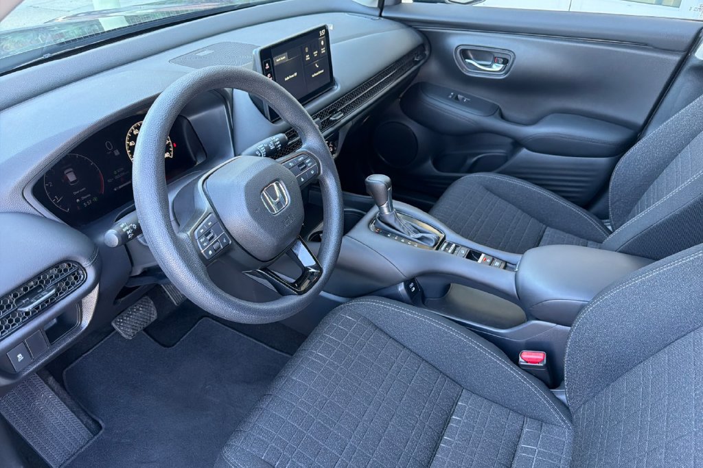 Certified 2026 Honda HR-V LX image 12