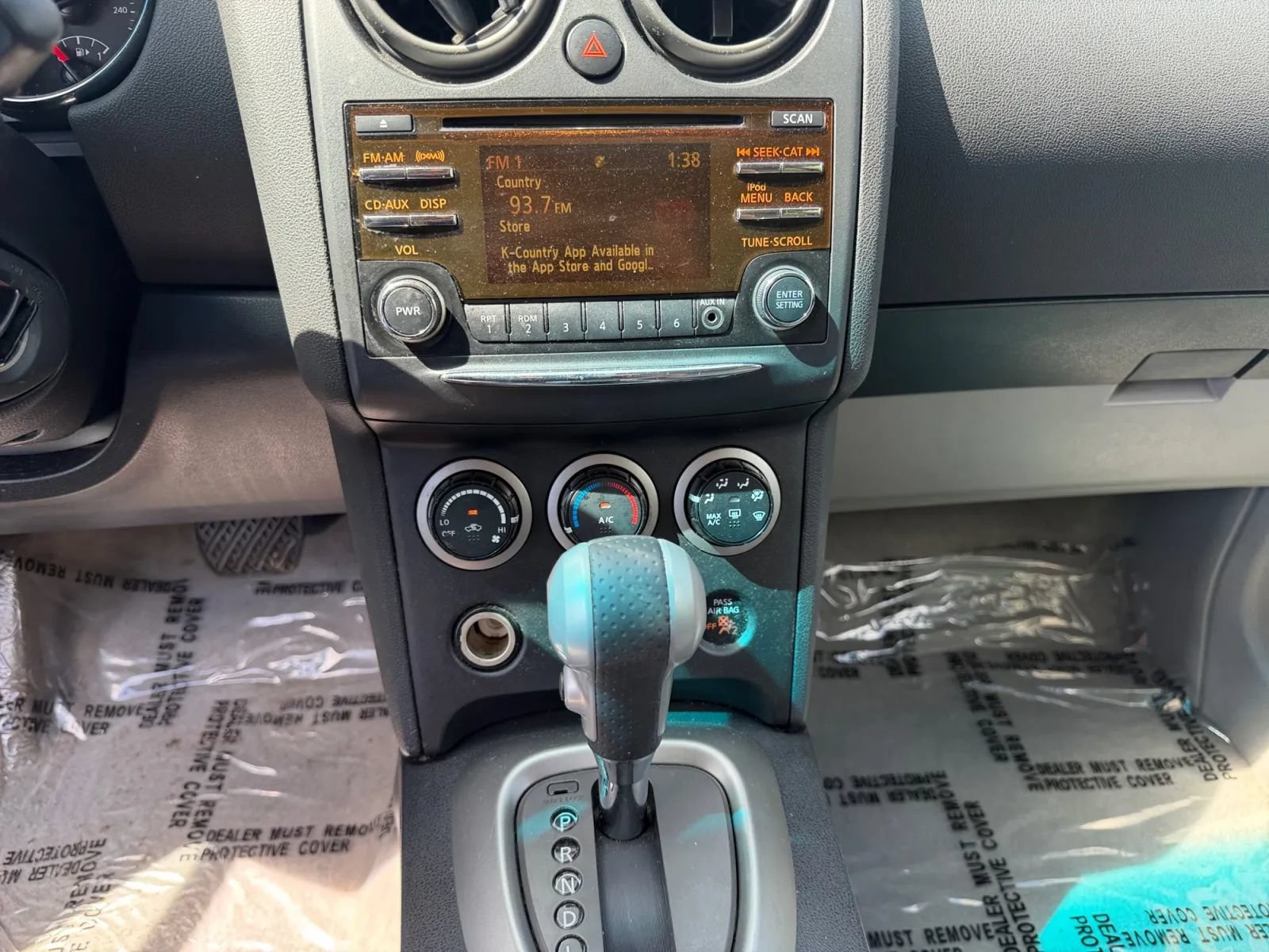 Used 2013 Nissan Rogue SV FWD image 12