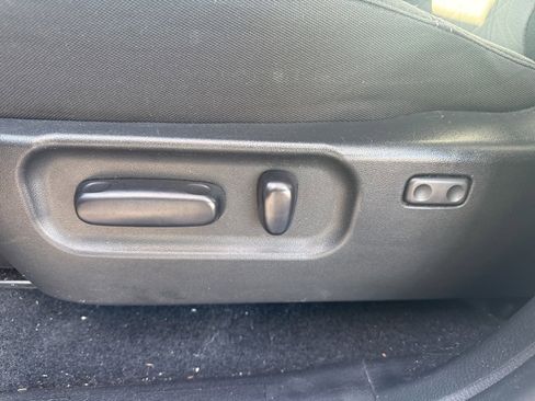 Used 2022 Toyota Tacoma TRD Off-Road image 27