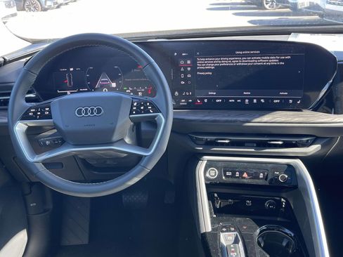 New 2025 Audi Q5 Premium Plus image 13