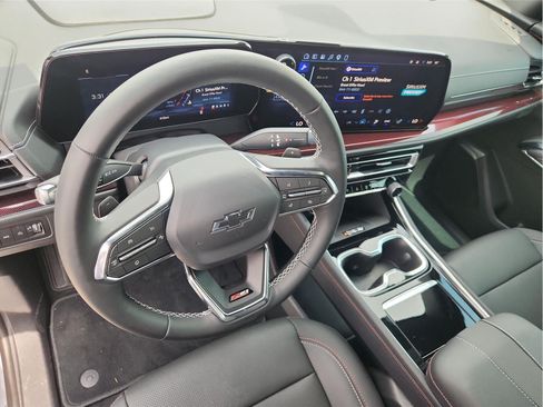 Used 2026 Chevrolet Traverse Z71 w/ Driver Confidence Package AWD/4WD image 10