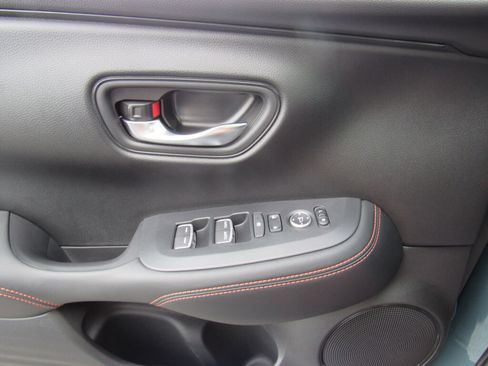 Used 2024 Honda HR-V Sport image 16