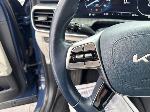 Used 2024 Kia Telluride SX Prestige w/ Towing Package image 30