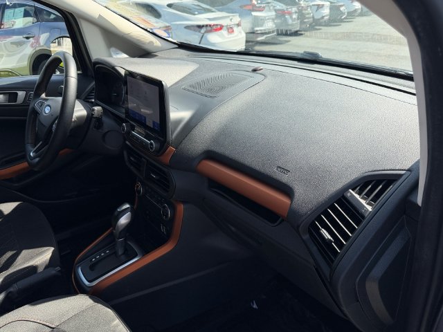 Used 2021 Ford EcoSport SE w/ SE Convenience Package FWD image 17