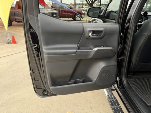 Used 2023 Toyota Tacoma Limited RWD image 15