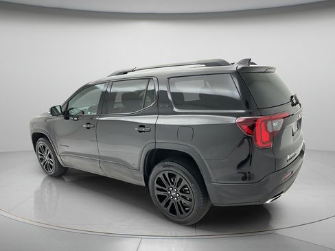 Used 2023 GMC Acadia SLE w/ Driver Convenience Package AWD/4WD image 4