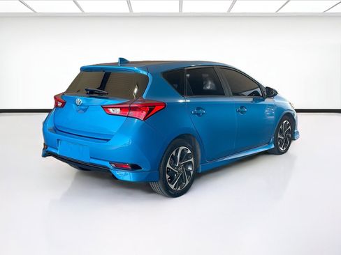 Used 2017 Toyota Corolla iM w/ All-Weather Mat Package FWD image 4