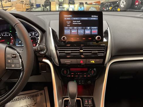 Used 2024 Mitsubishi Eclipse Cross SE AWD/4WD image 29