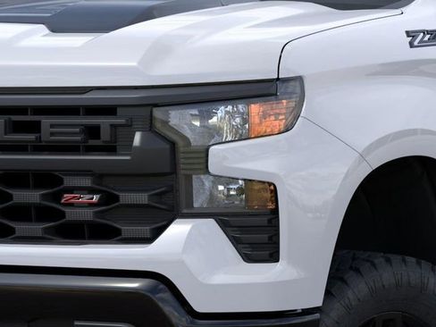 New 2026 Chevrolet Silverado 1500 Custom Trail Boss w/ Dark Appearance Package image 10