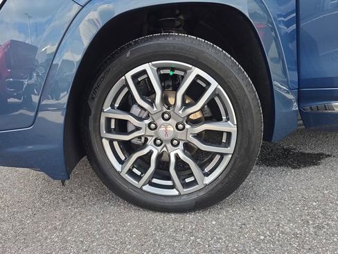 Certified 2024 GMC Terrain Denali w/ Denali Premium Package image 31