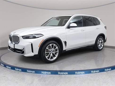 Used 2024 BMW X5 xDrive50e w/ Parking Assistance Package image 1