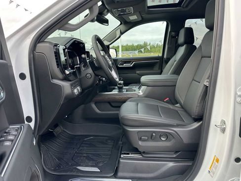 New 2026 GMC Sierra 1500 SLT w/ SLT Premium Plus Package image 21