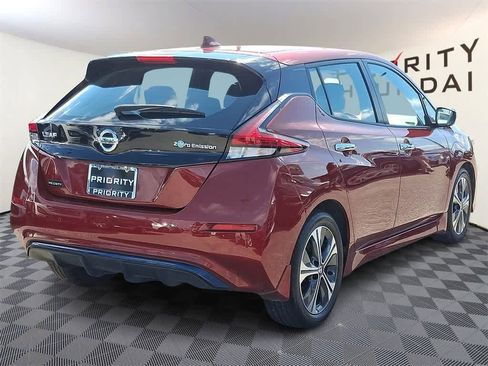 Used 2022 Nissan Leaf SV image 4
