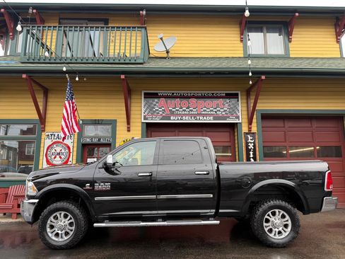 Used 2016 RAM 3500 Laramie w/ Snow Chief Group image 7
