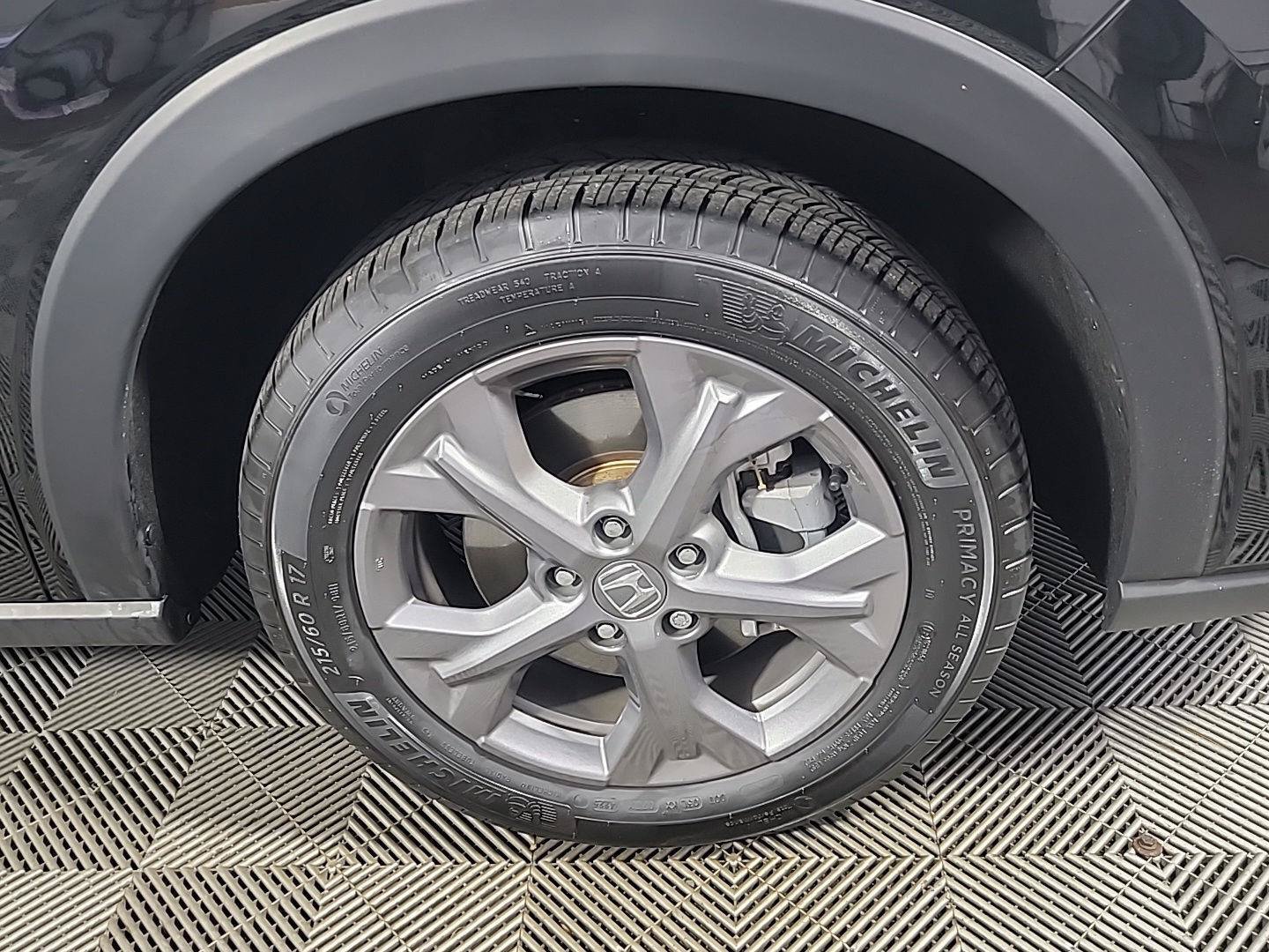 Certified 2026 Honda HR-V LX image 3