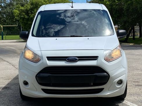 Used 2018 Ford Transit Connect XLT FWD image 2