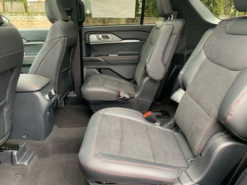 New 2026 Ford Explorer ST w/ Sun And Sound Package image 18