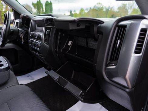 Used 2017 Chevrolet Silverado 1500 LT w/ All Star Edition AWD/4WD image 40