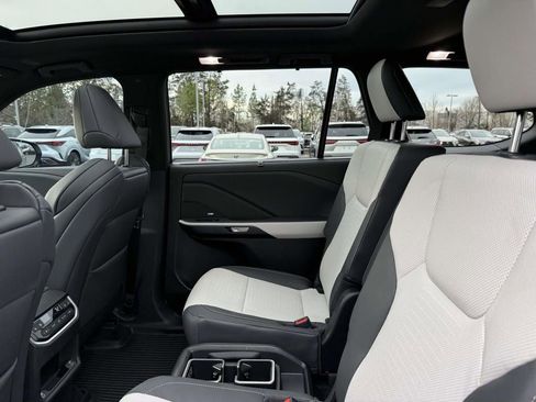 Used 2025 Lexus TX 350 AWD w/ Technology Package image 17