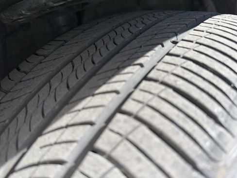 Used 2024 Nissan Pathfinder SL w/ SL Premium Package image 10