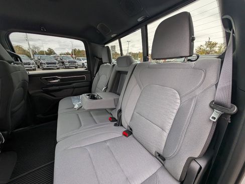 New 2026 RAM 1500 4x4 Crew Cab image 19