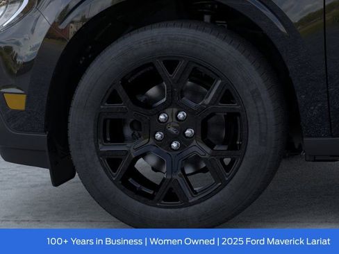 New 2025 Ford Maverick Lariat w/ Black Appearance Package image 22