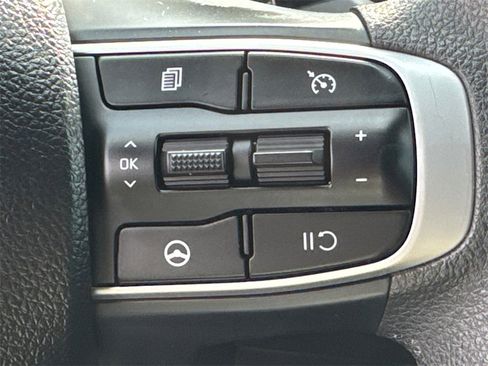 Used 2024 Kia K5 LXS image 25