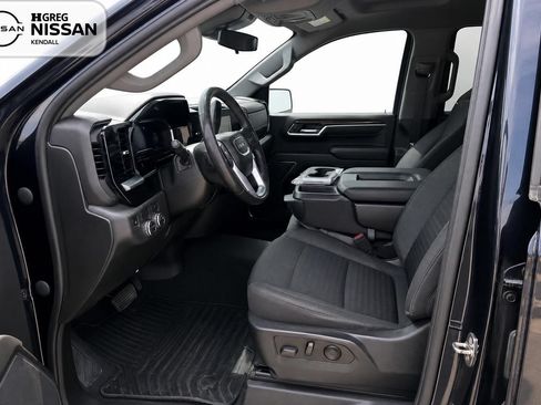 Used 2022 GMC Sierra 1500 Elevation RWD image 7