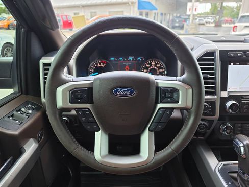 Used 2019 Ford F150 King Ranch w/ Equipment Group 601A Luxury AWD/4WD image 14