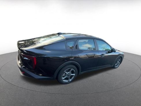 Used 2025 Kia K4 LXS image 15