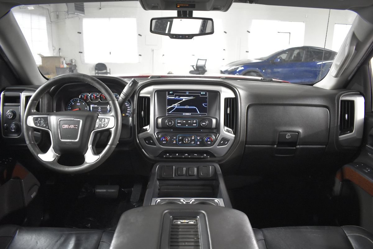 Used 2017 GMC Sierra 1500 SLT w/ SLT Premium Package AWD/4WD image 10