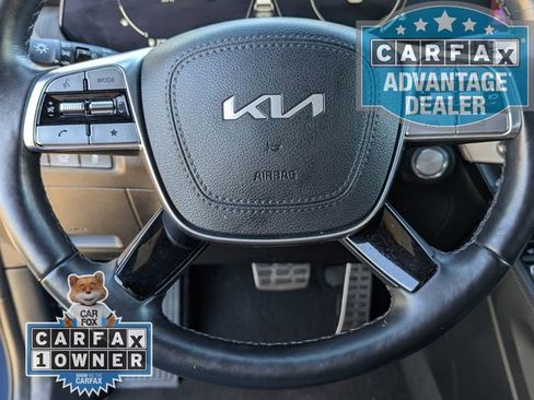 Used 2024 Kia Telluride SX Prestige w/ Towing Package image 6