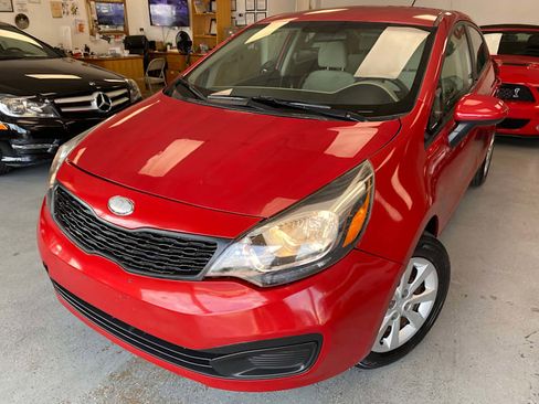 Used 2013 Kia Rio LX w/ PWR Pkg image 11