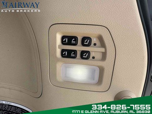 Used 2016 Lexus LX 570 4WD w/ Luxury Package image 31