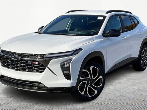 New 2026 Chevrolet Trax RS image 1