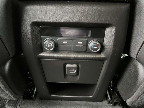 Certified 2023 Chevrolet Traverse LT w/ LPO, Floor Liner Package image 15