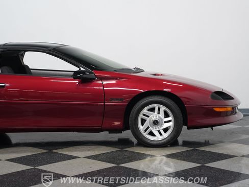 Used 1994 Chevrolet Camaro Z28 RWD image 28